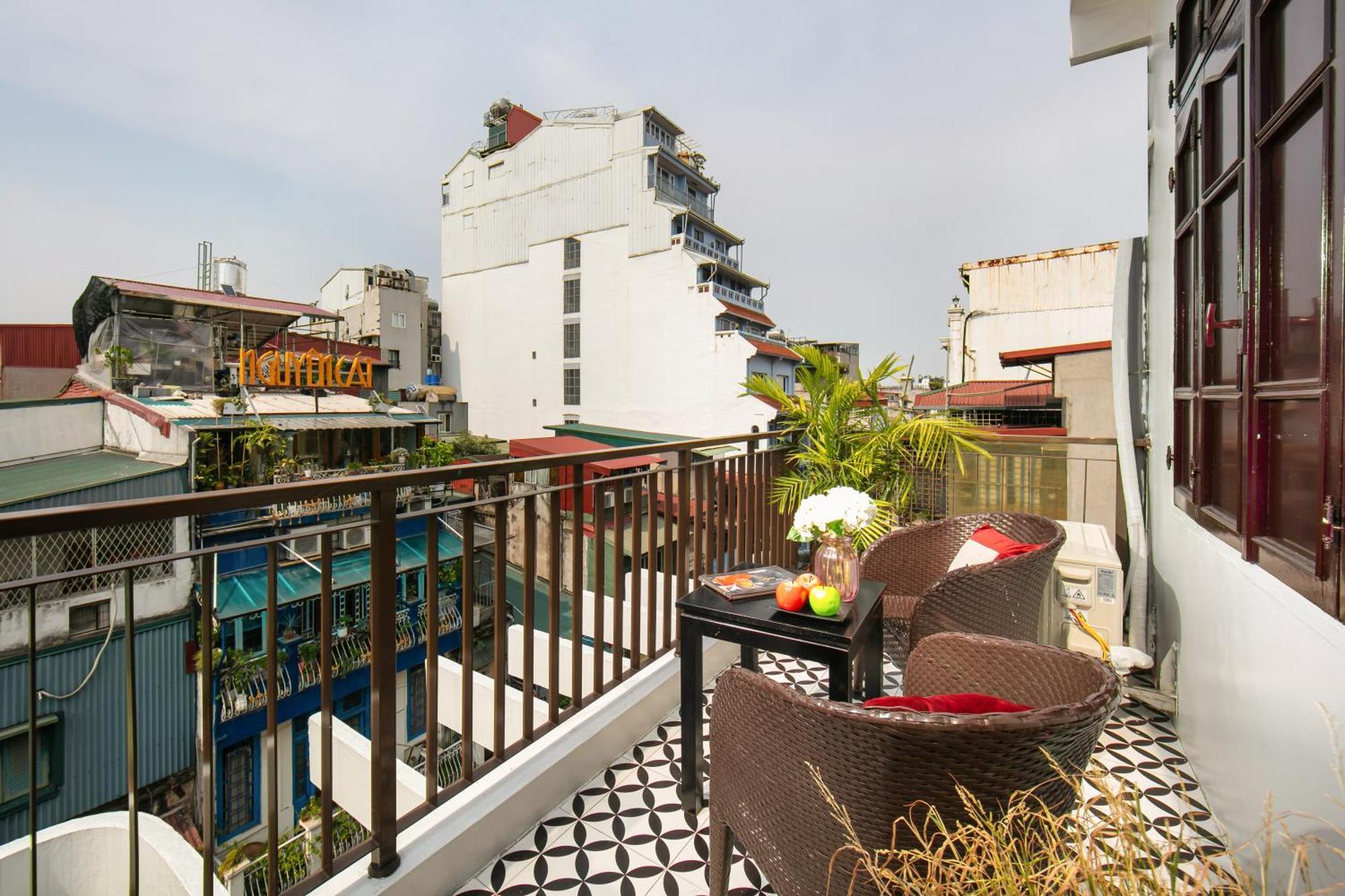 La Renta Premier Hotel & Spa 河内 外观 照片